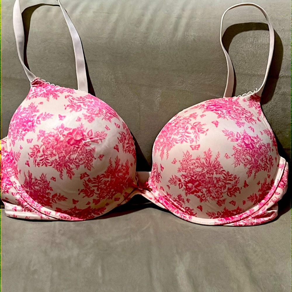 VS Body by Victoria Push Up Bra 38D Pink Floral